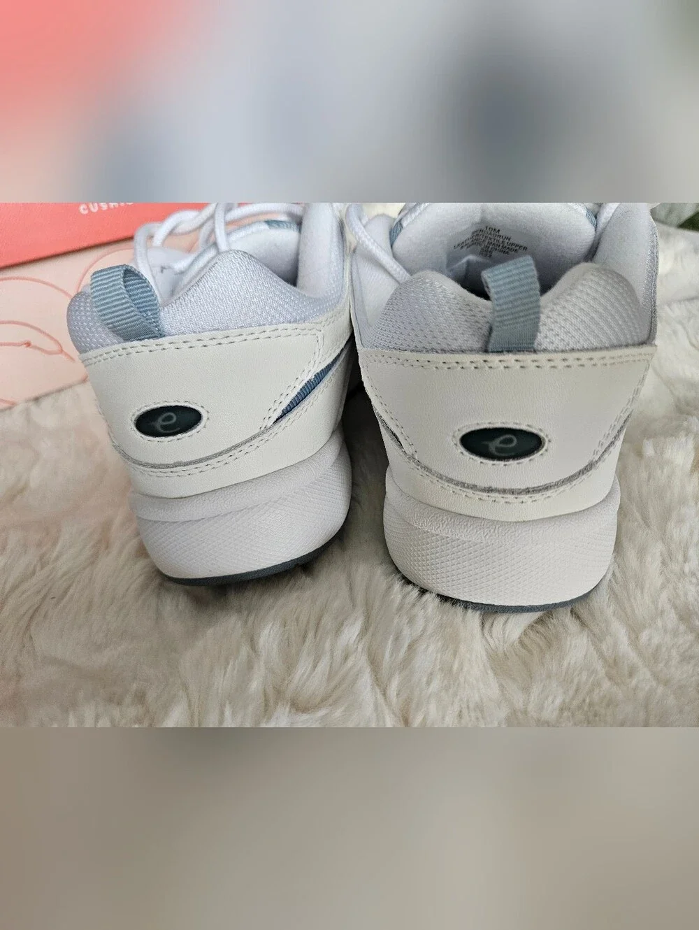 New In Box Easy Spirit Romy Leather Walking Shoes White Size US 10